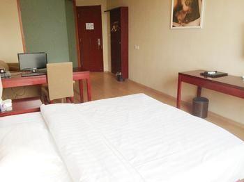 Danfengbailu Business Hotel Nanchang  Buitenkant foto
